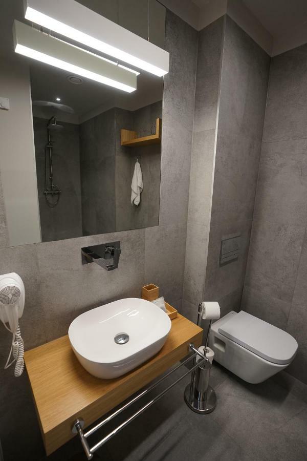Апарт отель Kamienica Nr 6 Александрув-Лудзки Экстерьер фото